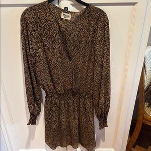 Show me your MuMu Adelaide dress in leopard